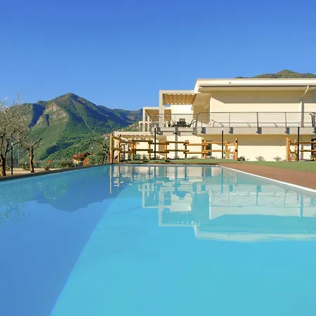 Costa Blu - Pool & Terrace View Apartment Riva di Solto